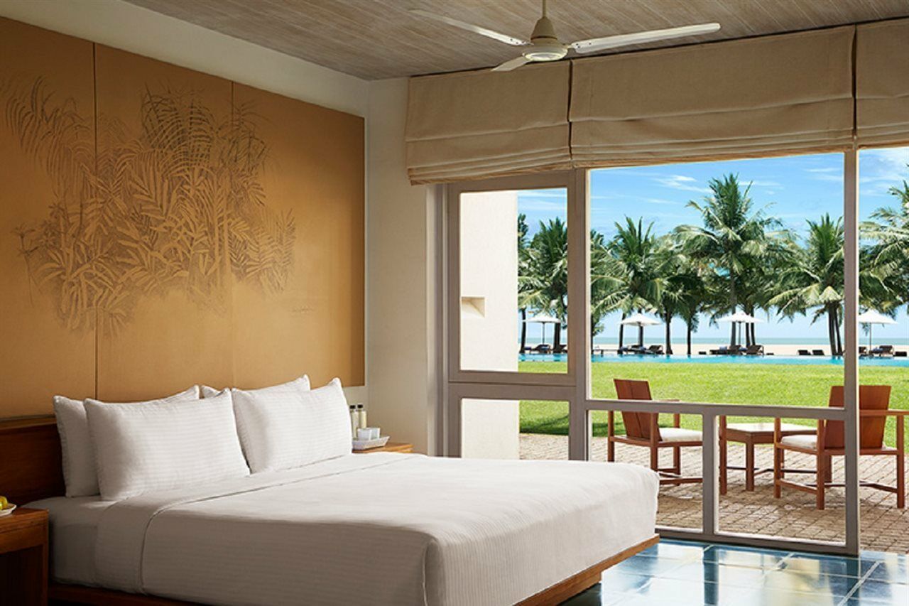 Jetwing Blue Hotel Negombo Bagian luar foto
